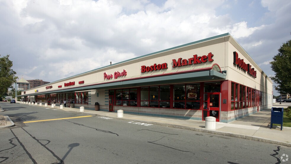 More Photos Of 100 Granite St, Quincy General Retail For Lease