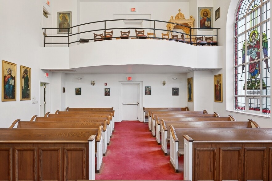 More Photos Of 3 Lehman Ter, Yonkers Congregate Senior Housing For Sale