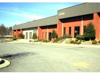 More Photos Of 1060 Union Center Dr, Alpharetta Distribution For Lease