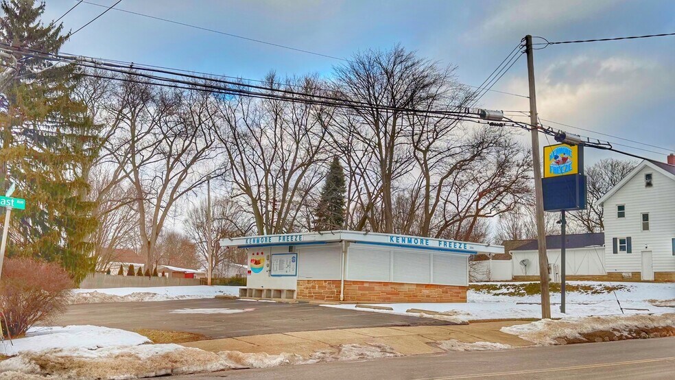 More Photos Of 2036 East Ave, Akron Fast Food For Sale