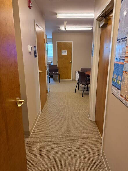 More Photos Of 369 Halton Rd, Greenville Medical For Sale