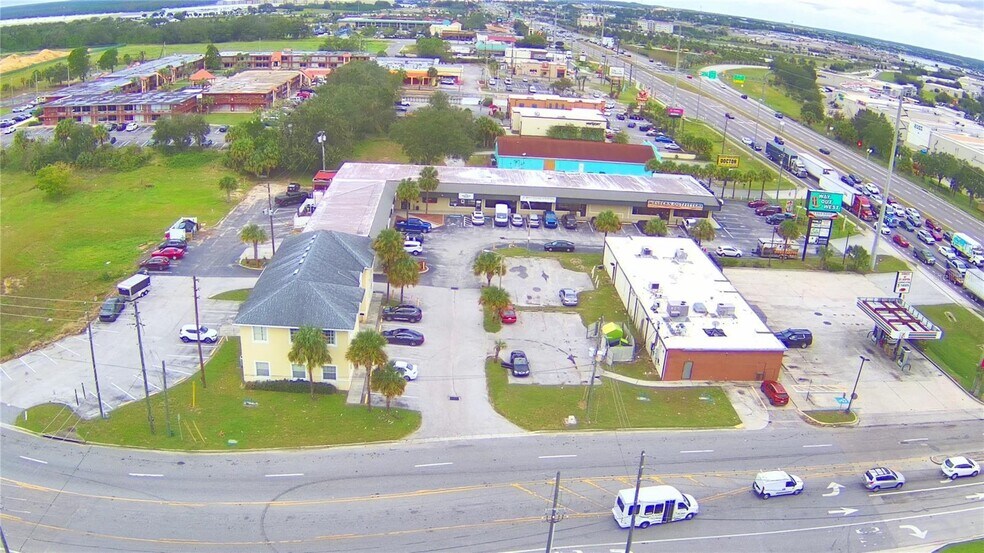 More Photos Of 43344 Highway 27, Davenport Coworking Space
