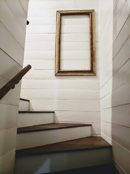More Photos Of 1092 W Tarleton St, Stephenville Hospitality For Sale