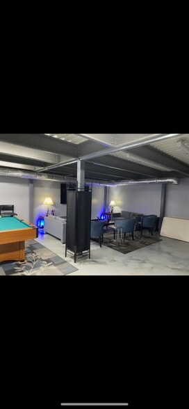 More Photos Of 9000 Edgeworth Dr, Capitol Heights Warehouse For Lease