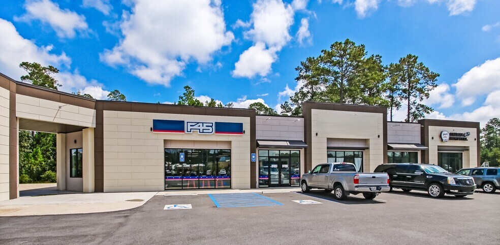 More Photos Of 492 Jimmy Deloach Pky, Savannah Freestanding For Lease