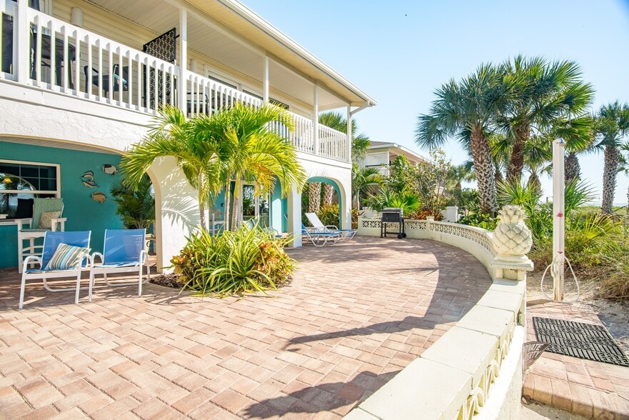 More Photos Of 217 Casey Key Rd, Nokomis Specialty For Sale