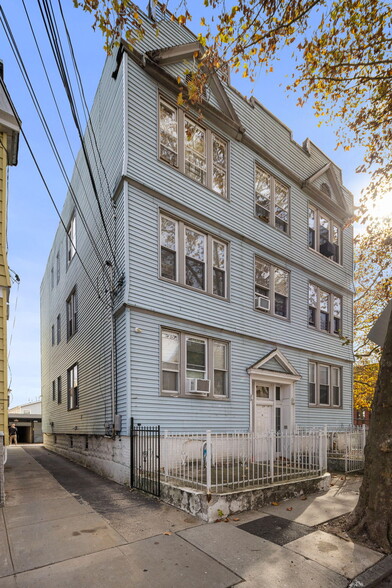 Primary Photo Of 10 Randolph Ave, Jersey City Apartments For Sale