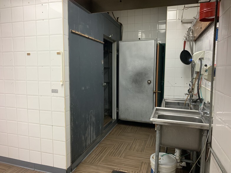 More Photos Of 713 Riverview Dr, Brielle Unknown For Lease