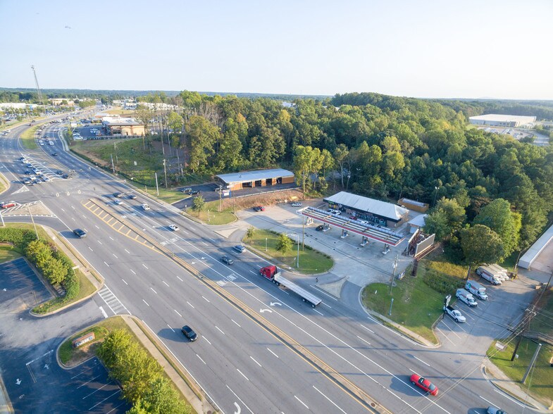 More Photos Of 3798 Buford Dr, Buford Service Station For Lease