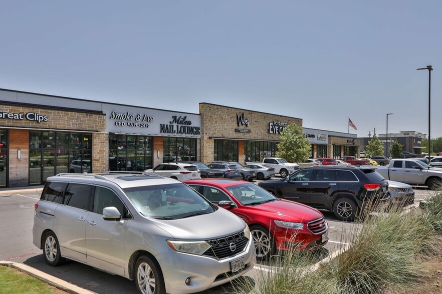 More Photos Of 21715 W Interstate 10, San Antonio General Retail For Sale