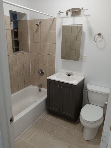More Photos Of 1256 S Independence Blvd, Chicago Apartments For Sale