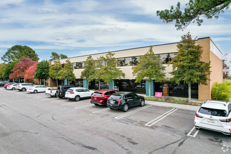 Primary Photo Of 9050 Executive Park Dr, Knoxville Office For Lease