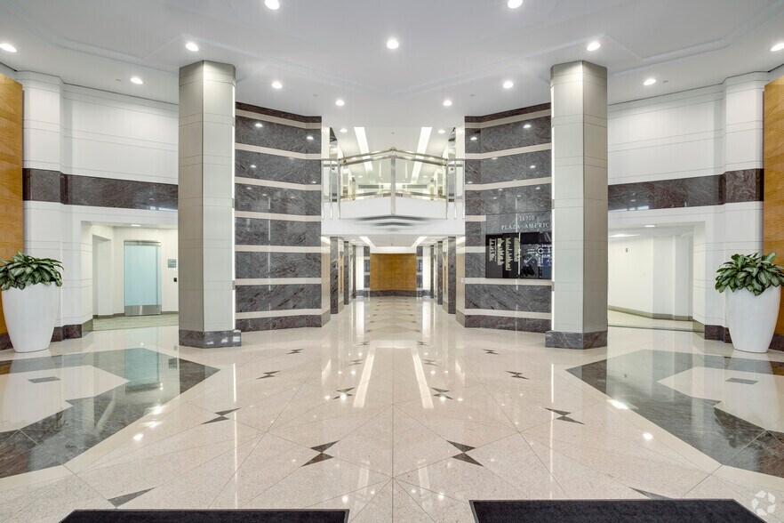 More Photos Of 11700 Plaza America Dr, Reston Unknown For Lease