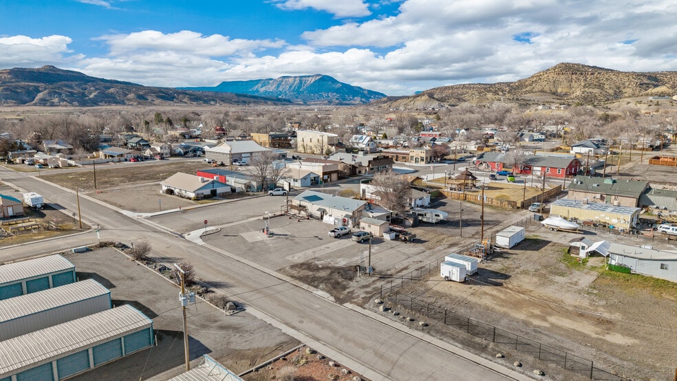 More Photos Of 320 Minter Ave, De Beque Convenience Store For Sale