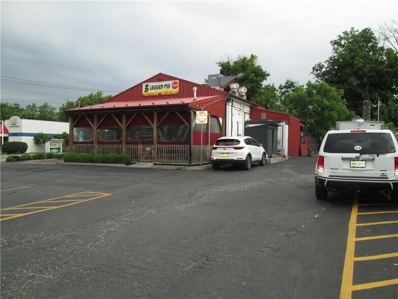 More Photos Of 3415 Rochester Rd, Lakeville Restaurant For Sale
