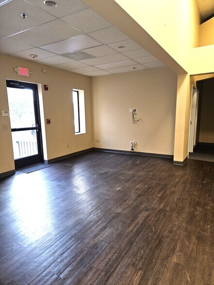 More Photos Of 65 Mathewson Dr, Weymouth Flex For Lease