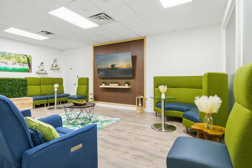 More Photos Of 1690 S Congress Ave, Delray Beach Coworking Space