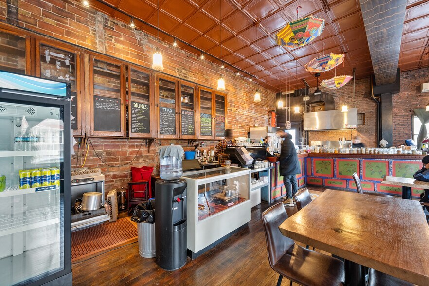 More Photos Of 212-220 Grant St, Buffalo Apartments For Lease