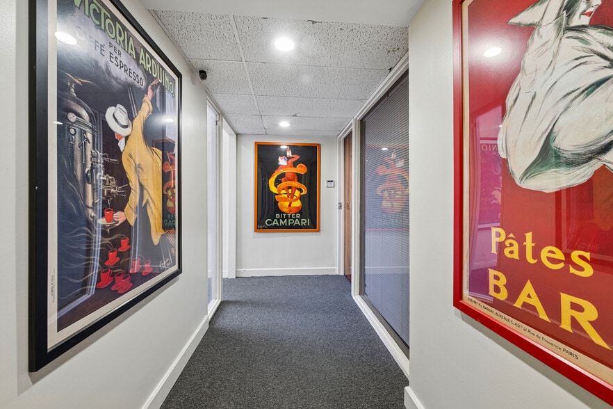 More Photos Of 7250 Beverly Blvd, Los Angeles Loft Creative Space For Lease