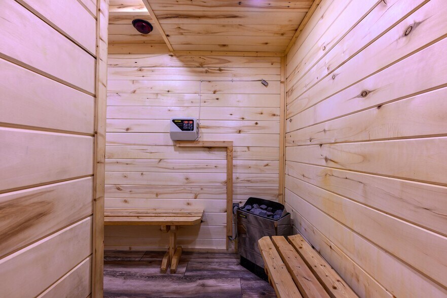 More Photos Of 312 Dewey Ave, Eureka Storefront Retail Office For Lease