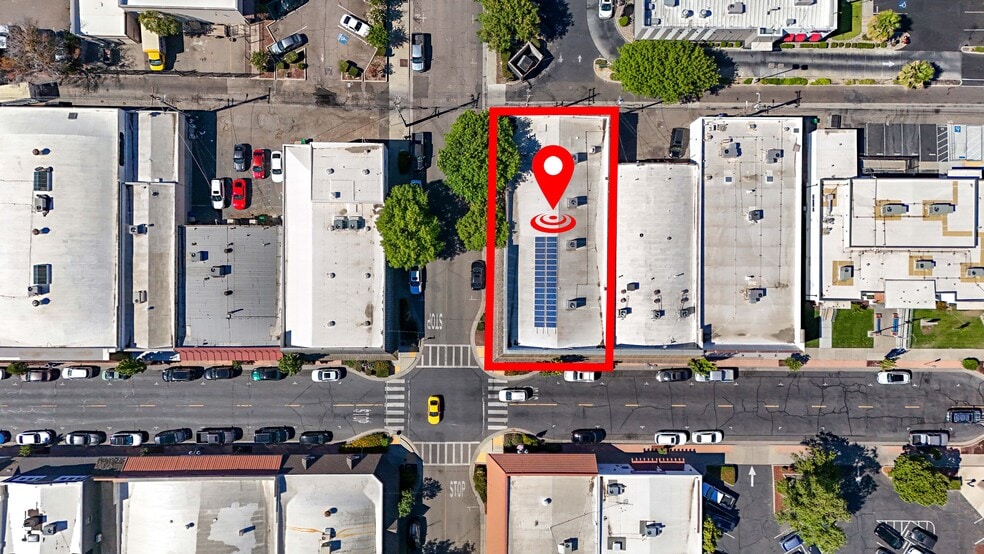 More Photos Of 1300-1340 Broadway Ave, Atwater Storefront For Lease