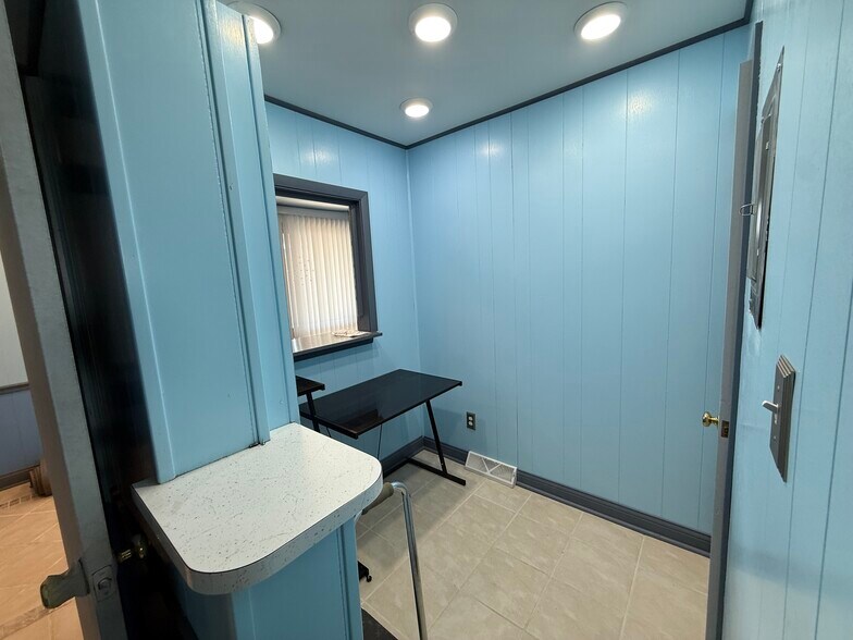 More Photos Of 7330 Indianapolis Blvd, Hammond Medical For Lease