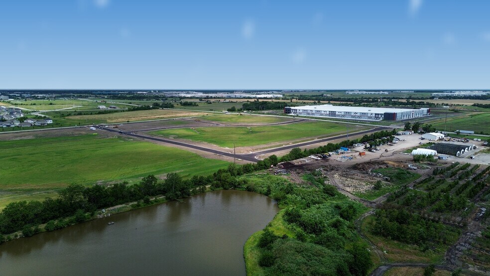 More Photos Of SEC 175th and Clare Road, Gardner Land For Sale