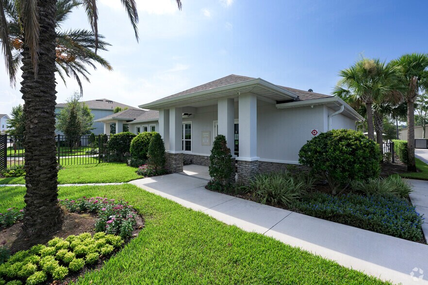 More Photos Of 2841 Enterprise Rd, Debary Apartments For Sale