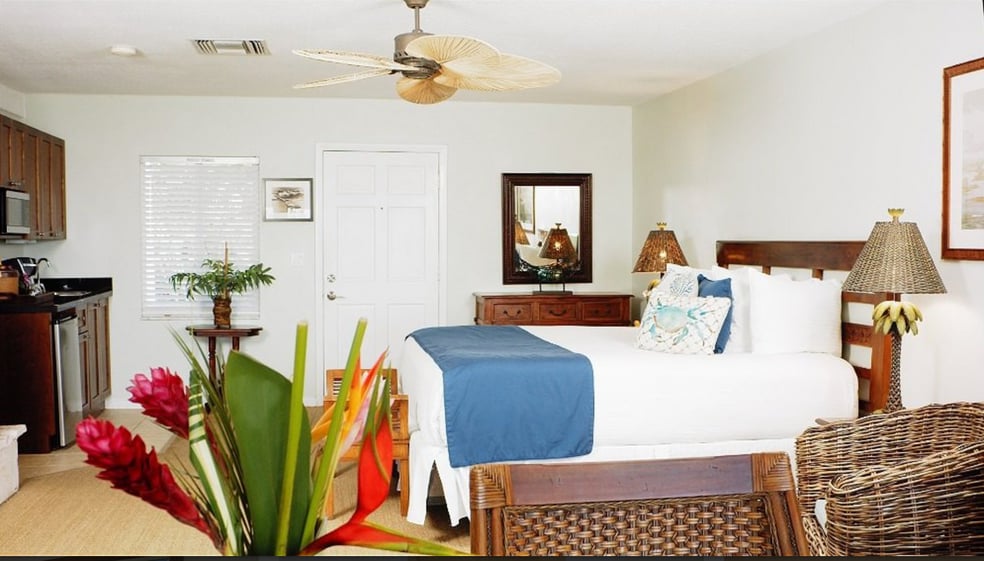 More Photos Of 198 Harborview Dr, Tavernier Hotel For Sale