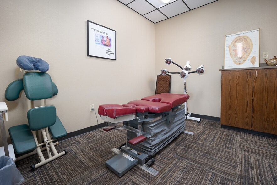 More Photos Of 4200 Carriage Way, Weatherford Medical For Lease