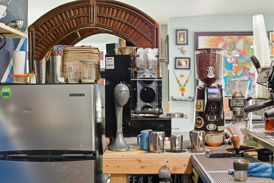 More Photos Of 201 S 31st St, Temple General Retail For Sale