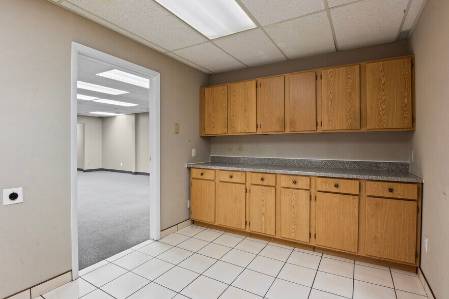 More Photos Of 1600 Lyell Ave, Rochester Storefront Retail Office For Lease