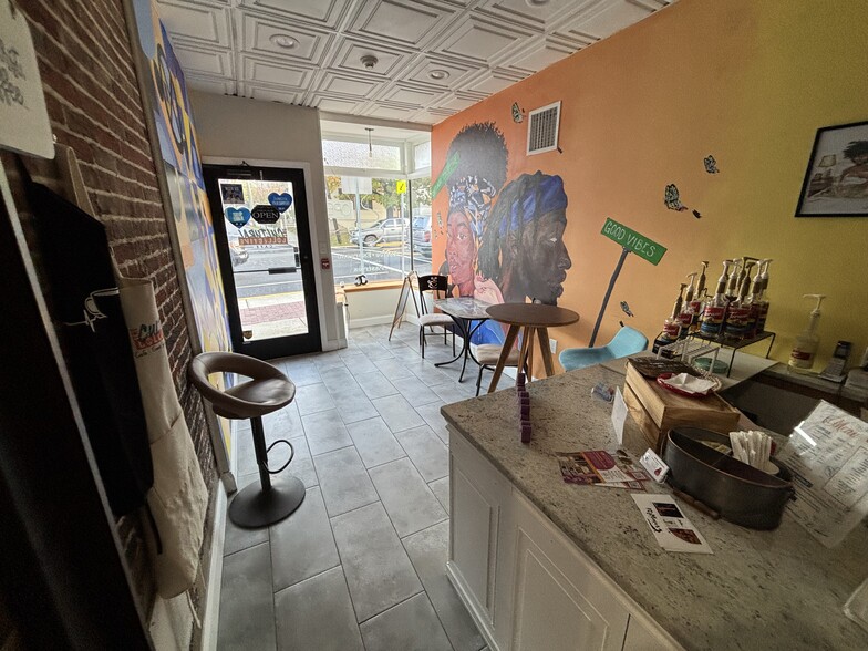 More Photos Of 65 N Broad St, Woodbury Office Residential For Sale