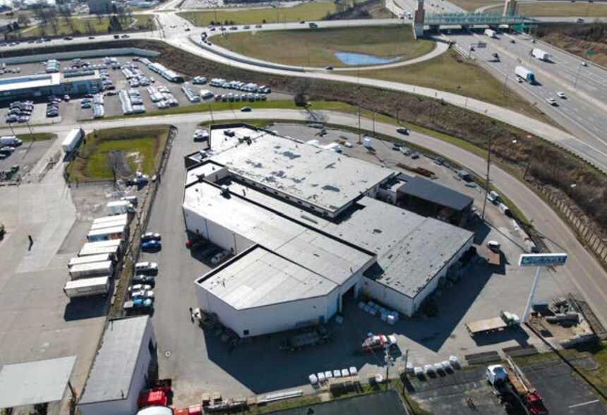 More Photos Of 10400 Evendale Dr, Evendale Warehouse For Lease