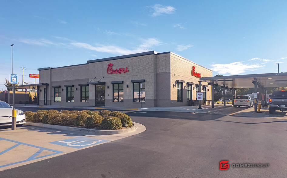 Primary Photo Of 1275 N Glenwood Ave, Dalton Fast Food For Sale