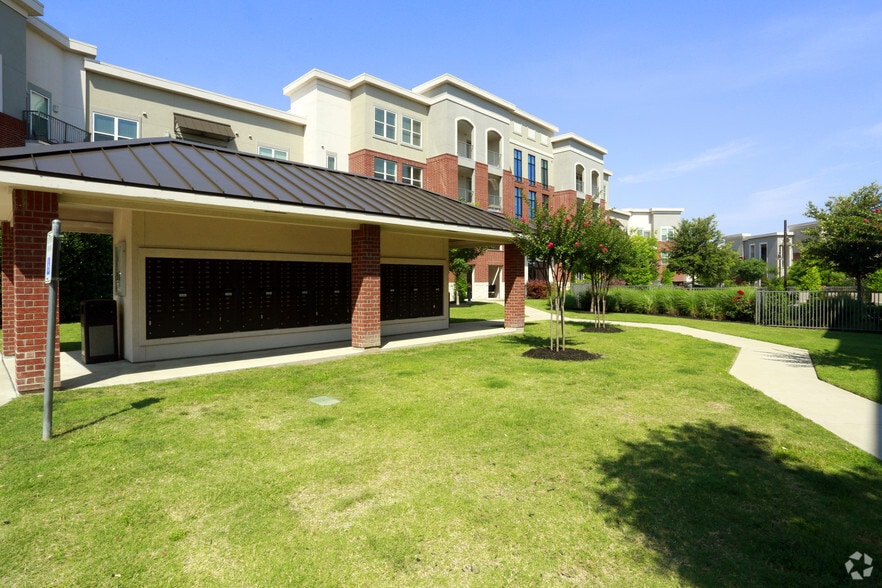 More Photos Of 380 Vista Court Dr, Plano Apartments For Lease