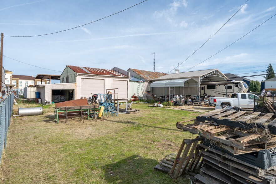 More Photos Of 5830 Caterpillar rd, Redding Industrial For Sale