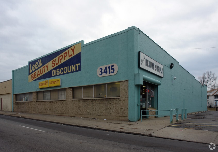 More Photos Of , Toledo General Retail For Sale