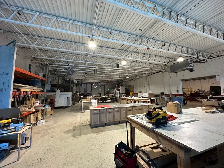 More Photos Of 3483-3585 E Fulton st, Columbus Industrial For Sale