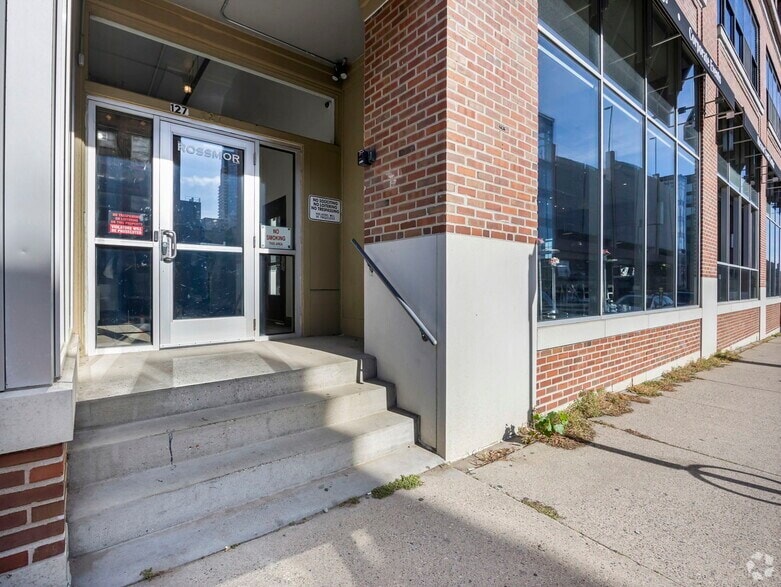 More Photos Of 132 10th St, Saint Paul Apartments For Sale