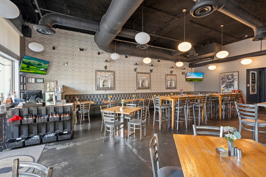 More Photos Of 158 Front St, Franklin Apartments For Sale