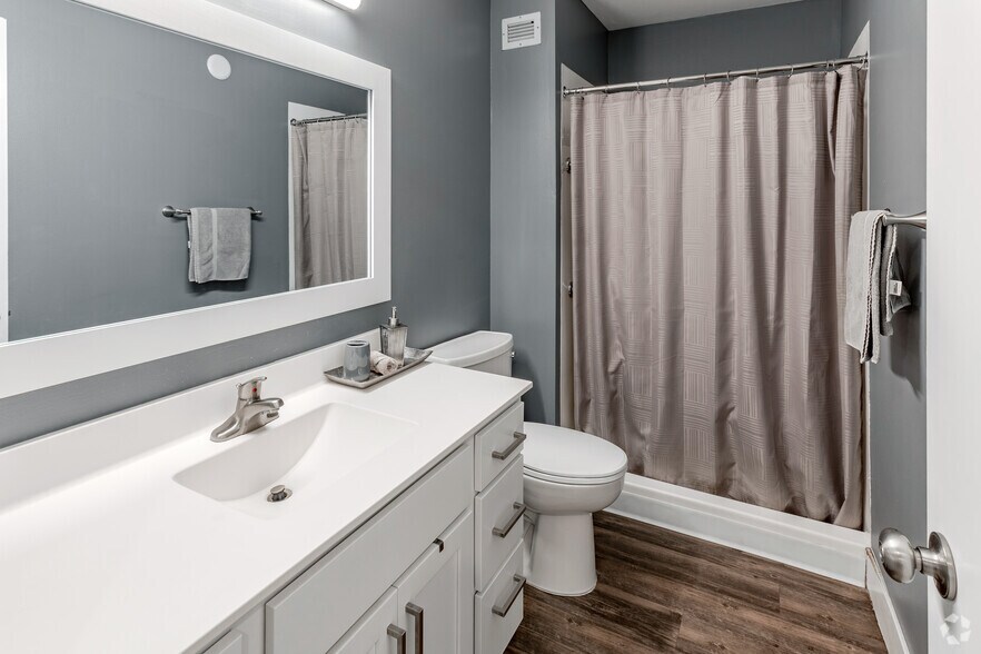 More Photos Of 515 E Grant St, Minneapolis Apartments For Sale