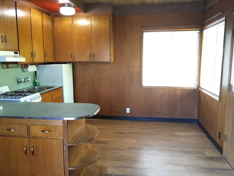 More Photos Of 727-729 Waverley St, Palo Alto Apartments For Sale