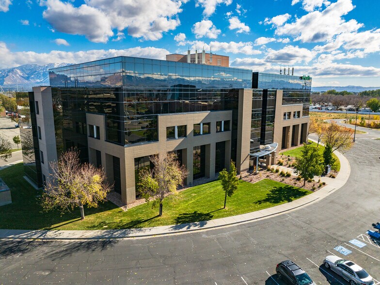 More Photos Of 2850 Decker Lake Dr, West Valley Unknown For Lease