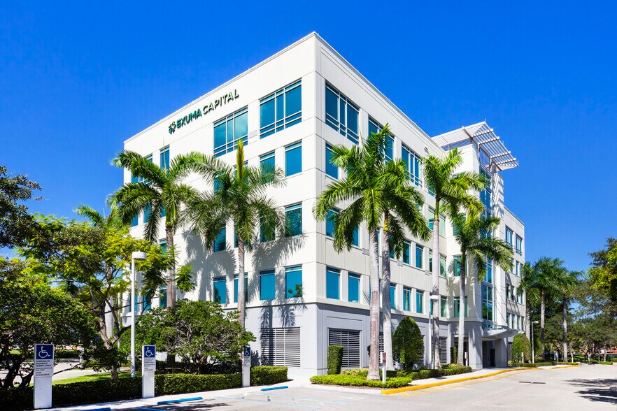 More Photos Of 1250 S Pine Island Rd, Plantation Office For Lease