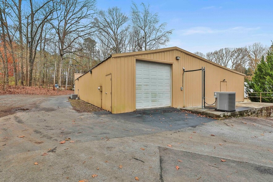 More Photos Of , Peachtree City Unknown For Sale