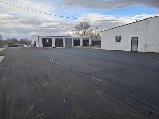 More Photos Of 521 Santa Fe Dr, Pueblo Warehouse For Lease