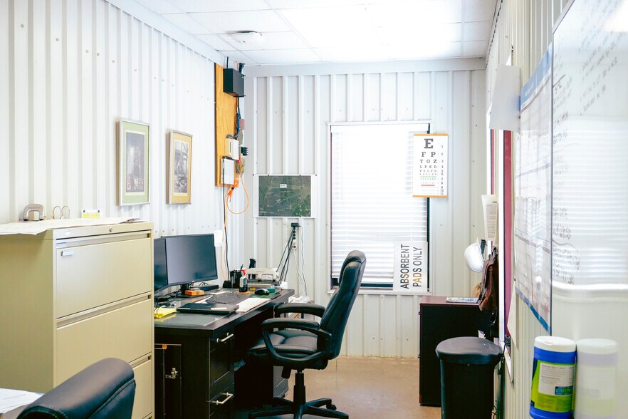 More Photos Of 4127 County Road 34, Robstown Warehouse For Sale