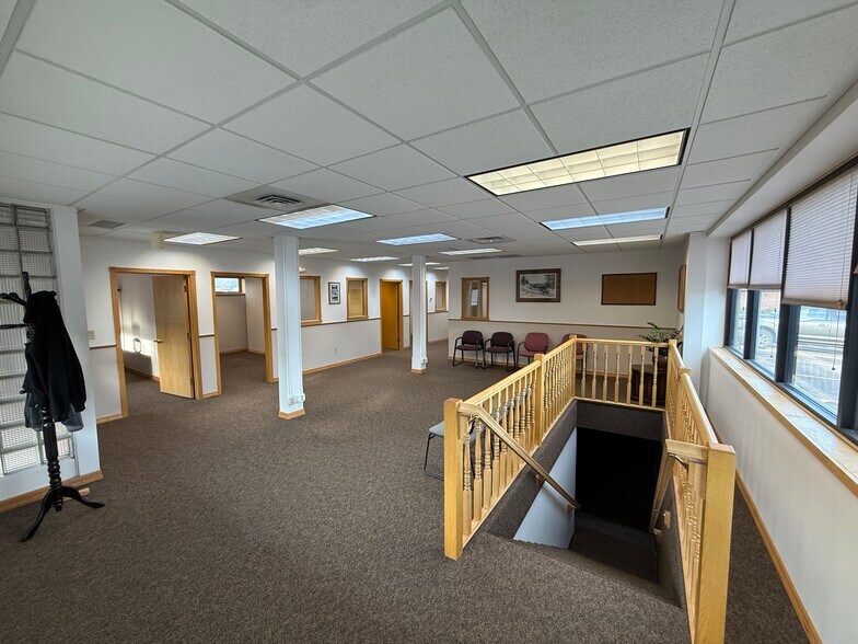 More Photos Of 212 N Rodney St, Helena Office For Lease