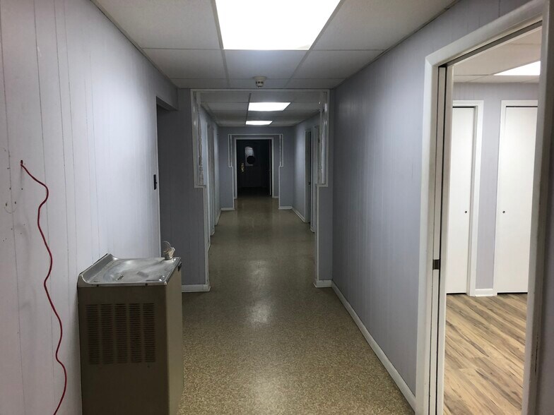 More Photos Of 1106 W 15th St, Hopkinsville Unknown For Lease